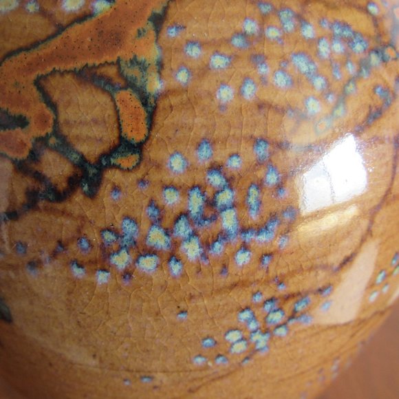 Vintage Brown and Blue Grapes Vase Signed - Picture 2 of 6